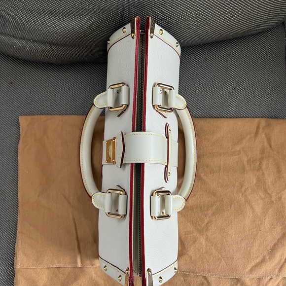 Authentic LOUIS VUITTON White Suhali Leather L'Epanoui PM Top Handle Bag - Picture 5 of 15